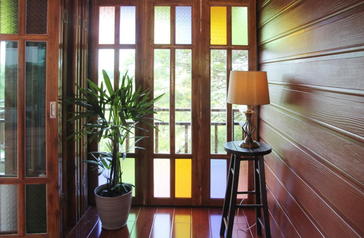 BaanBua Nonlen Hotel Udon Thani Bagian luar foto